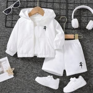 Baby Boy Spring And Autumn Fashion Simple Sports Hooded Zipper Print Pocket Long Sleeve White Jacket + White Print Shorts Set for Small And Medium-Sized Children to Play Casually, for Outdoor
